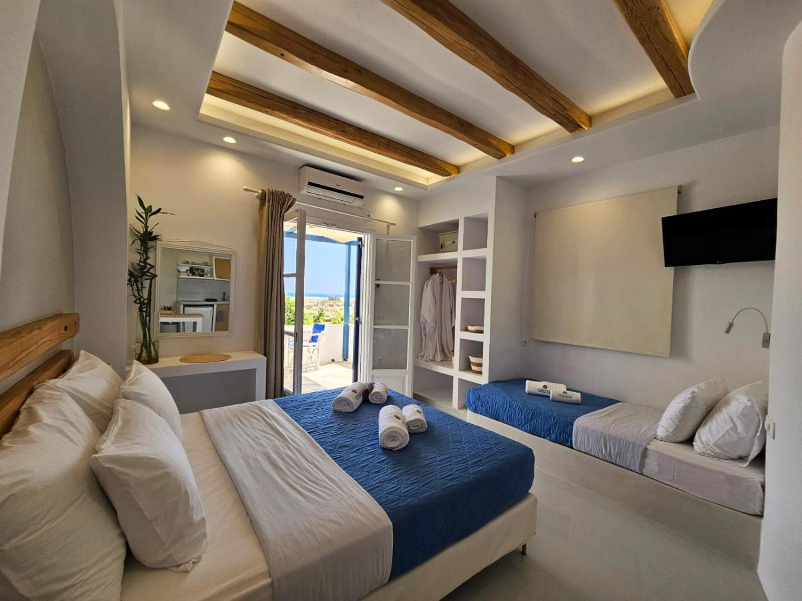 Coralli Beach Apartments Mikri Vigla Exterior photo