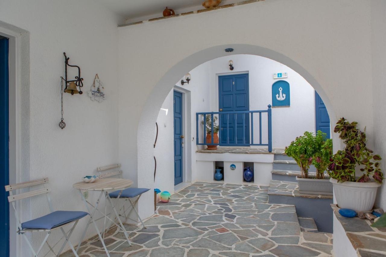 Coralli Beach Apartments Mikri Vigla Exterior photo